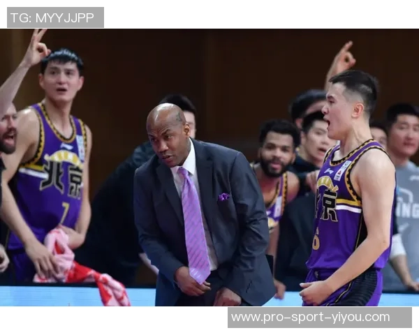 邓多克与阿尔克马尔激战在即谁将赢得这场精彩对决